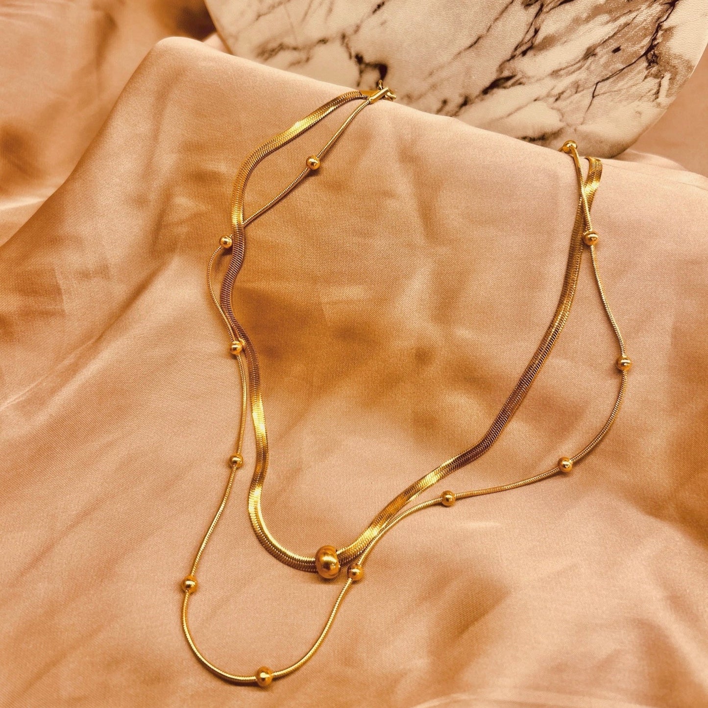 BEADED DUAL LAYERED NECKLACE