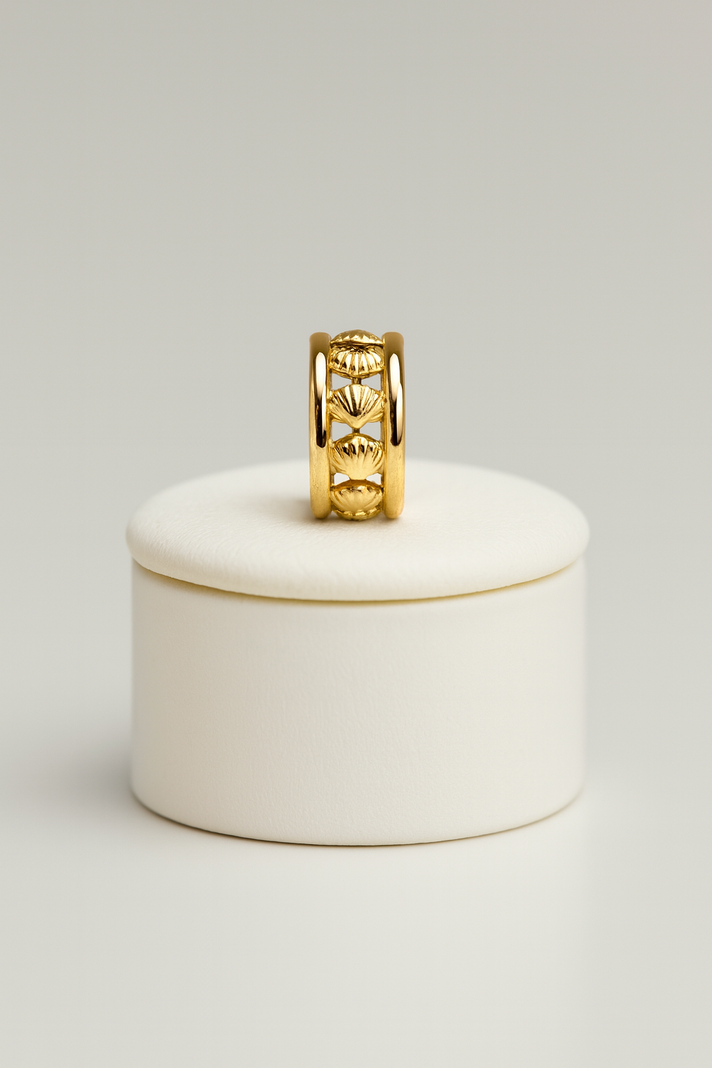 Sea shell Ring