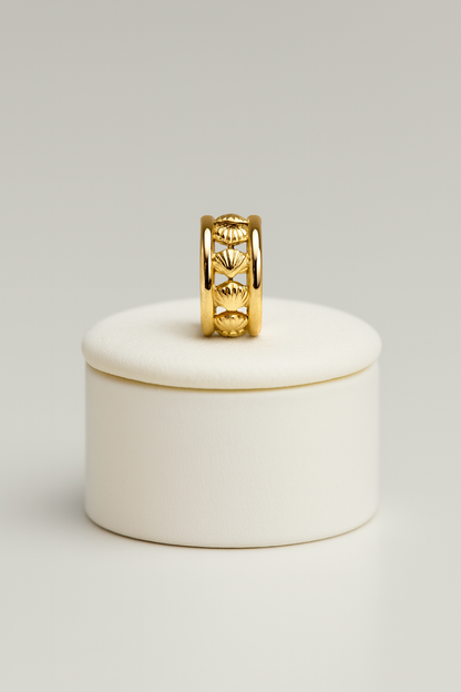 Sea shell Ring